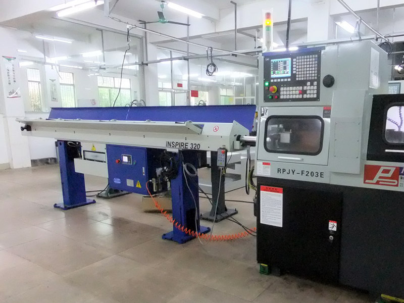 縱切車床為何適合加工細(xì)長(zhǎng)零件？加工方法！